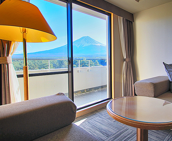 ホテルレジーナ河口湖