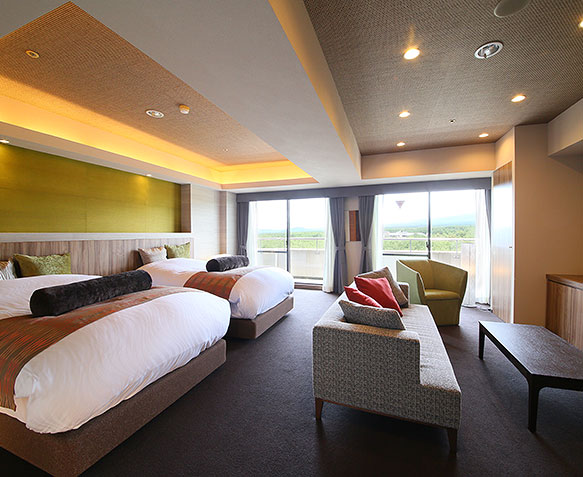 ＜GoToトラベルキャンペーン割引対象＞レジーナ河口湖特別室【グランコンフォート・ツインルーム】～客室から樹海越しの富士山～1泊2食付プラン